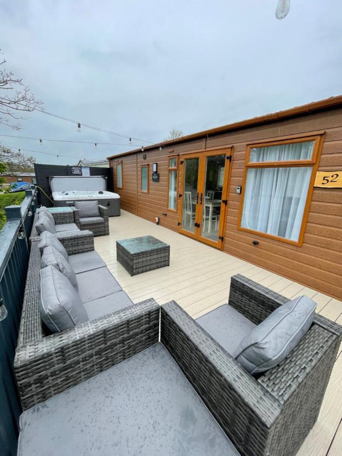 Villa Boggy Creek - With Hot Tub Felton (Northumberland)